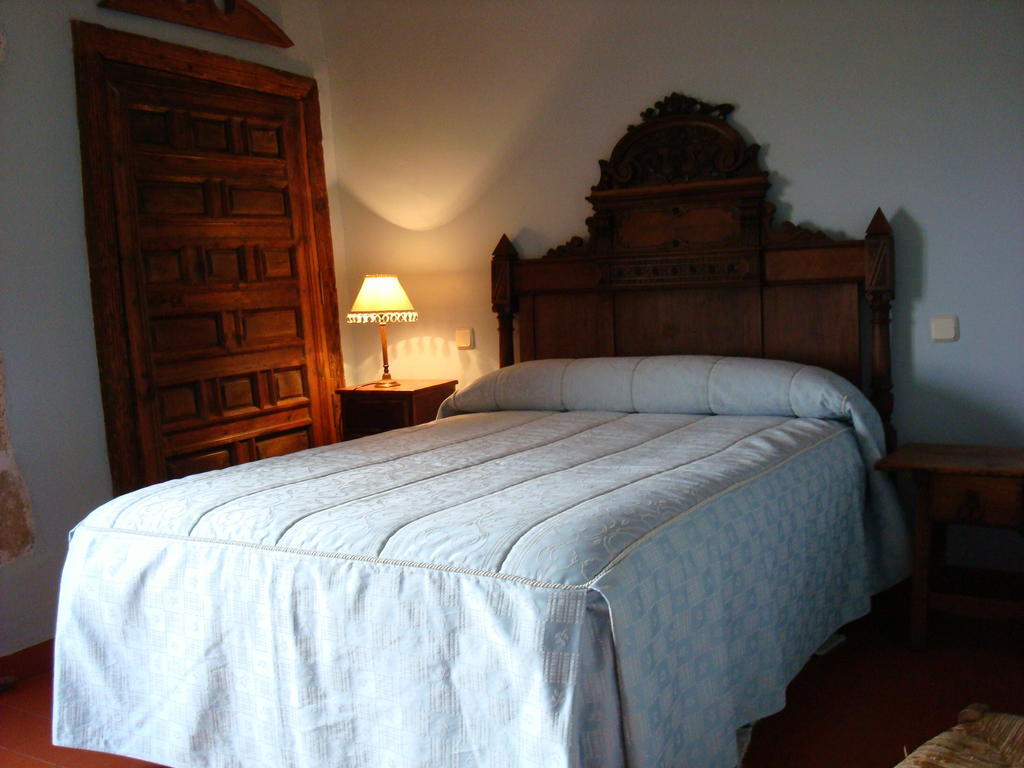 Posada De San Millan Sepulveda Ruang foto